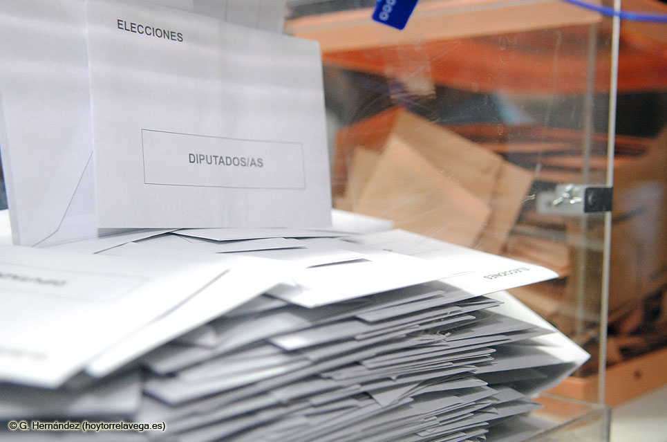 EleccionesGeneralesUrna