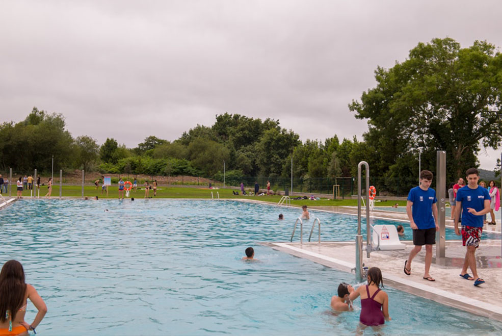 PiscinasVeranoTanos01