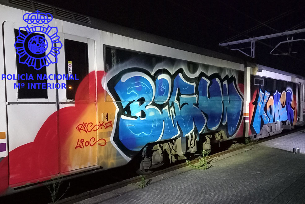 TrenesGrafitisTorrelavega