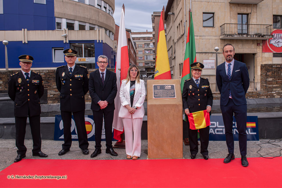 PoliciaNacionalPlaca