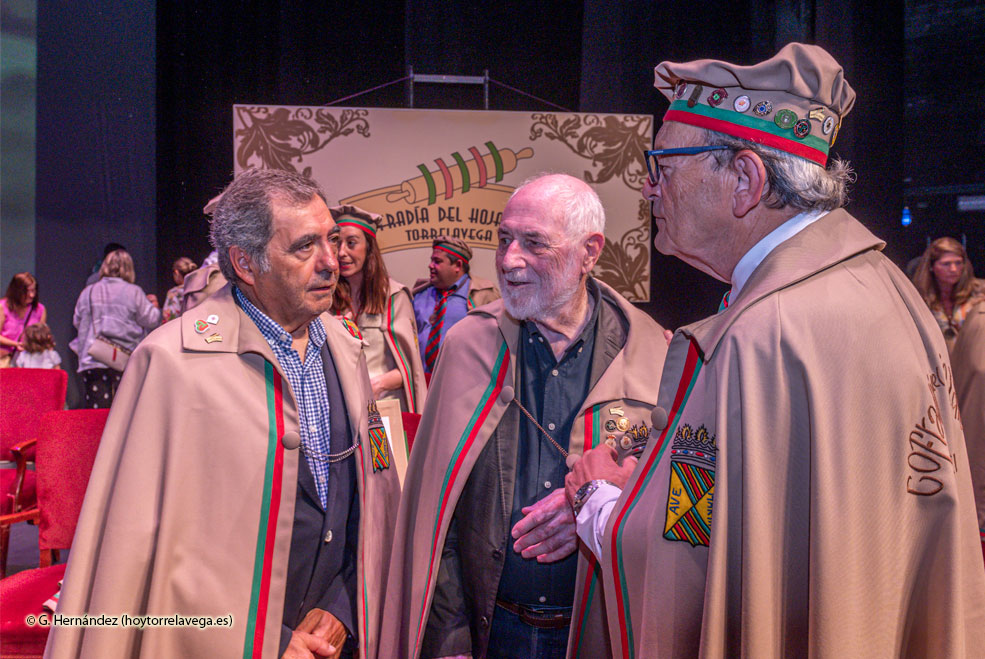 Pedro Sobrado y Pepe Oneto distinguidos por la Cofradía del Hojaldre de Torrelavega CofradiaHojaldreOnetoSobrado