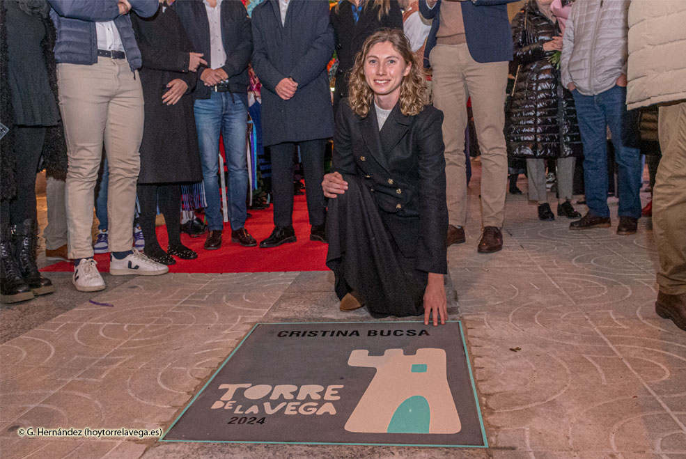 Cristina Bucsa es la primera mujer en el Paseo de la Torre de la Vega BucsaPaseoTorredeLaVega