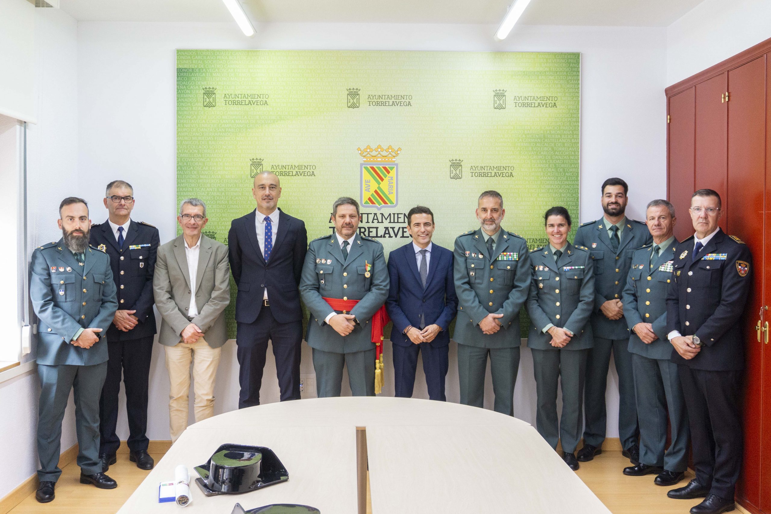 Reconocimiento al General de Brigada de la Guardia Civil Antonio Orantos