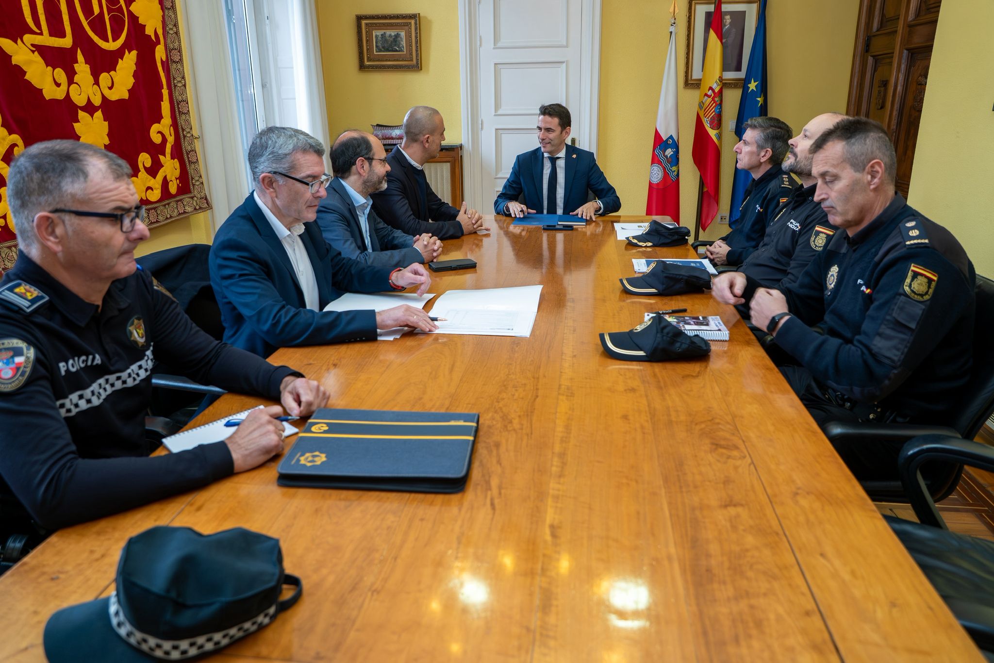 La UPR de la Policía Nacional aumentará su presencia en Torrelavega