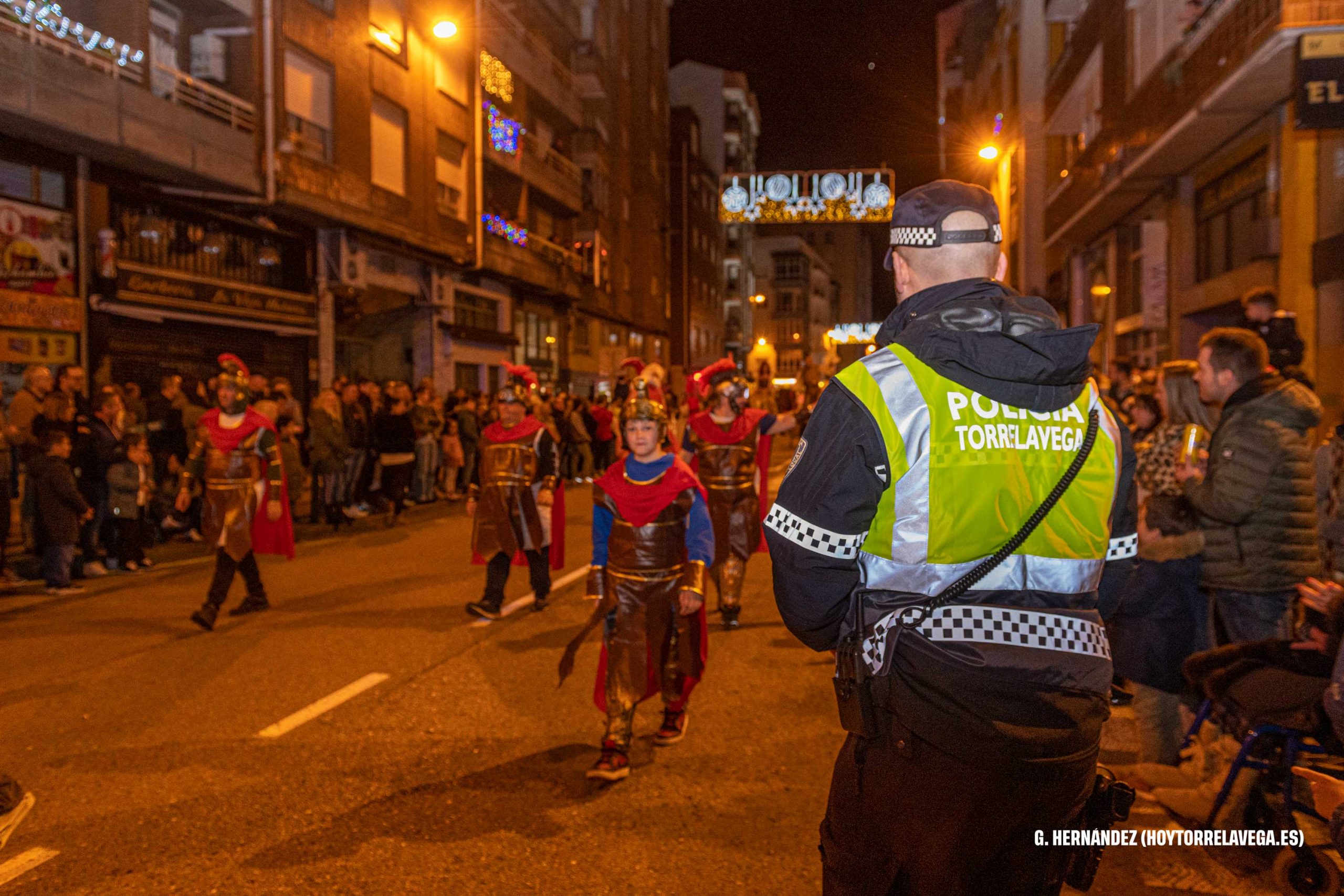 APLB dice que el tope económico para horas extras “compromete” la respuesta de la Policía Local en Navidad