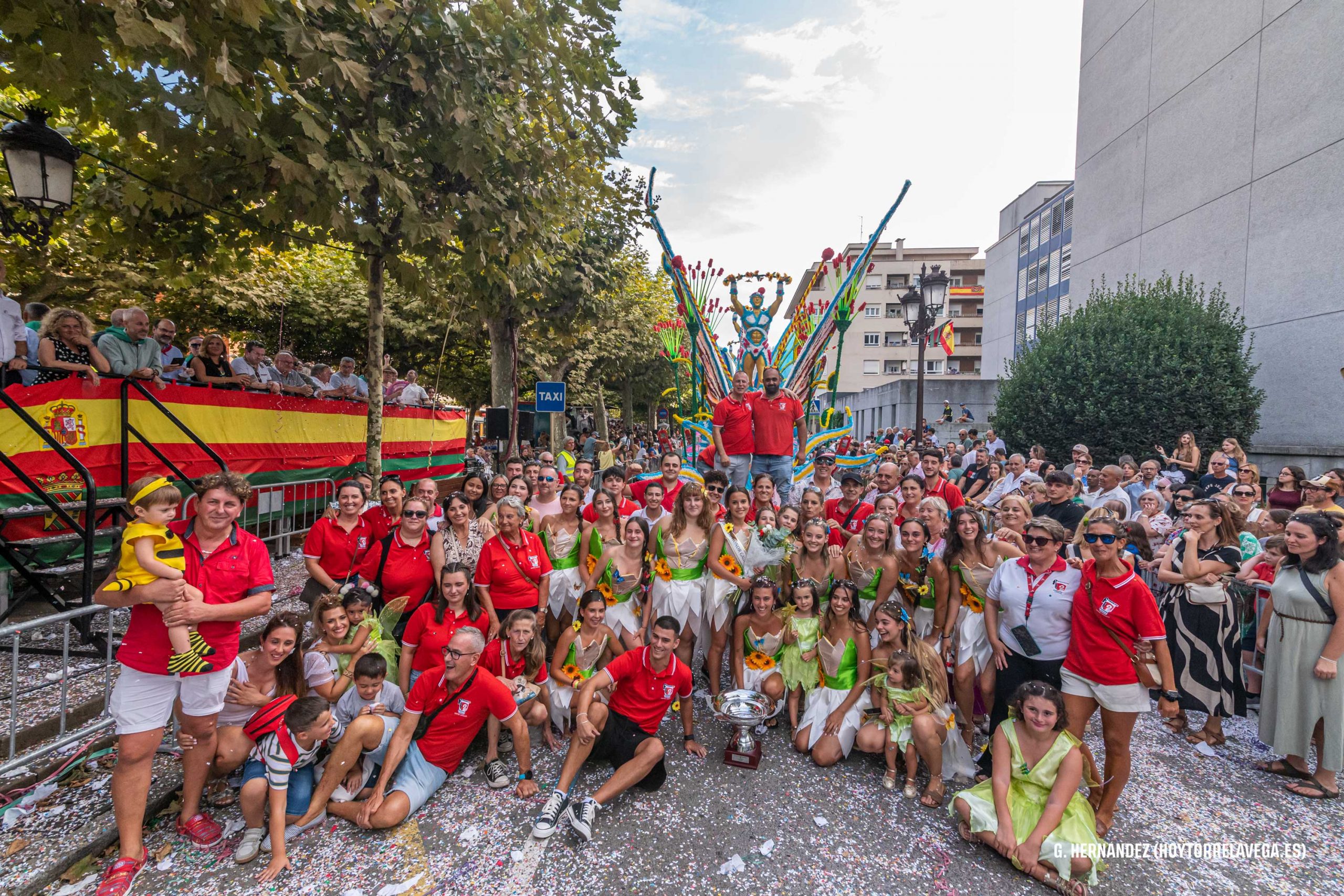Voloteando’, de Francis 2, gana el primer premio de la Gala Floral
